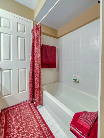 $345,000 | 16767 West Cobblestone, Macomb, MI 48042