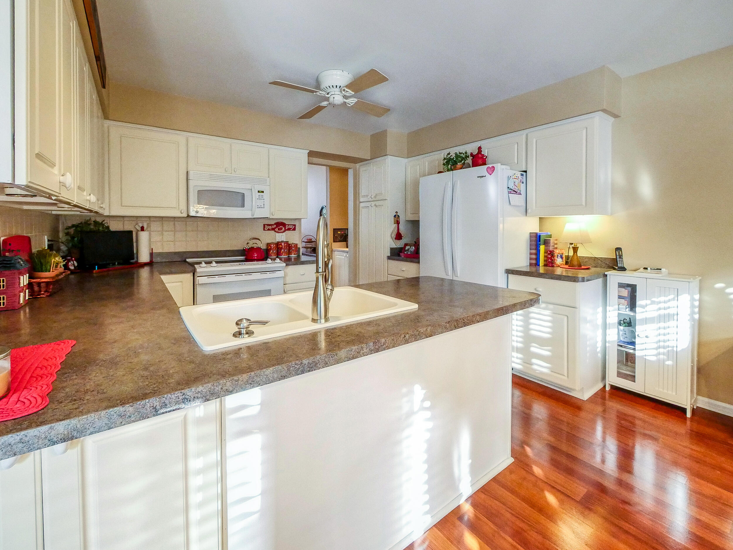 16767 West Cobblestone Macomb, MI 48042 - Photo 7 of 37 cobblestone-15