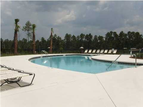 29 South Sand Palm Road, Unit 24 Freeport, FL 32439 - Photo 14 of 17 swimming pool view