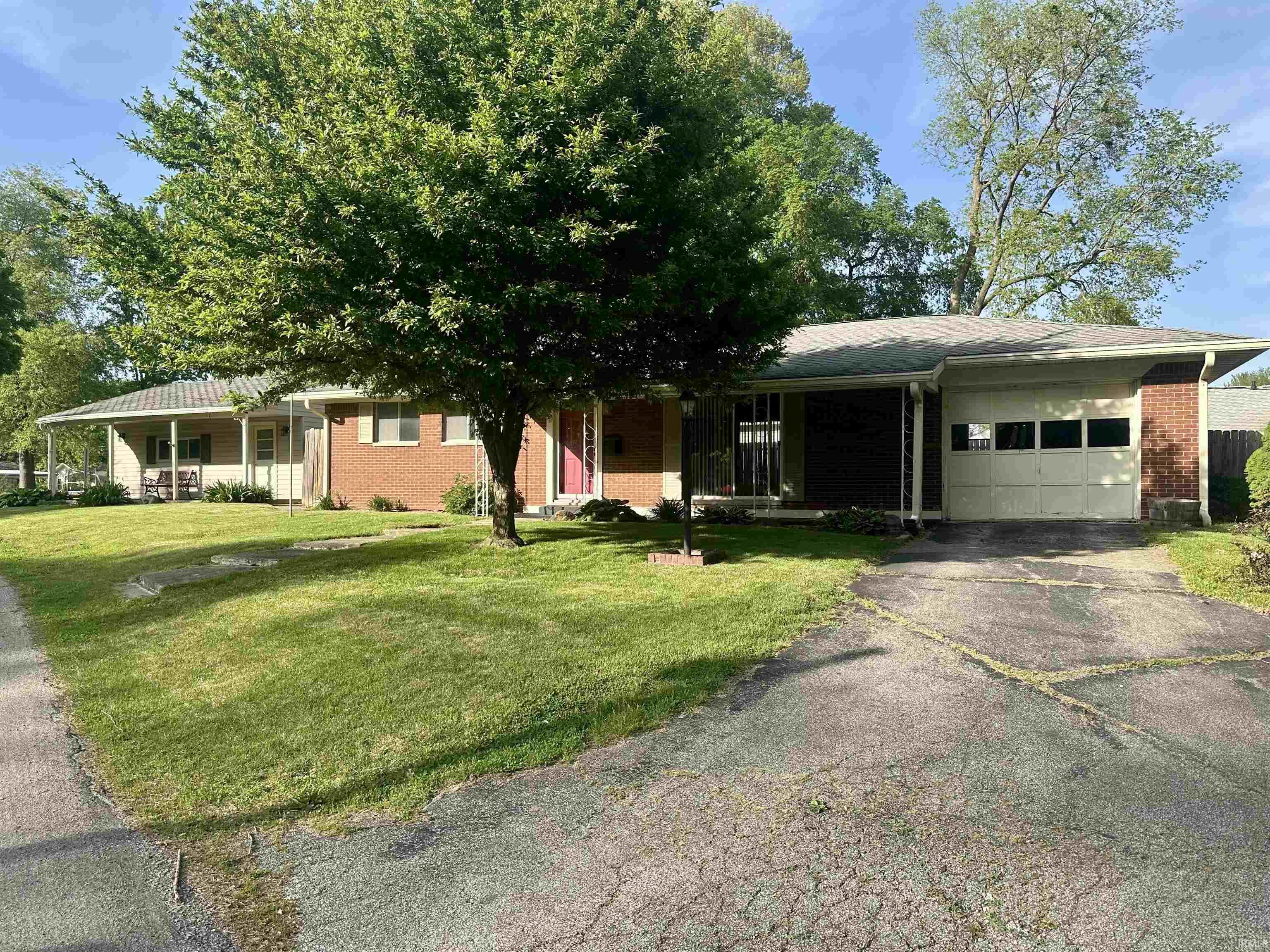 100 North Walnut Street Delphi, IN 46923 - Photo 3 of 34 Gallery Image 3