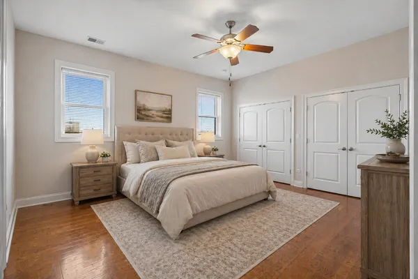 $3,000 | 4141 North Kedzie Avenue, Unit 306, Chicago, IL 60618