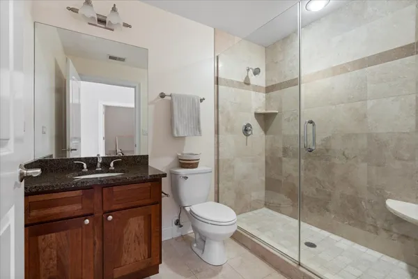 $3,000 | 4141 North Kedzie Avenue, Unit 306, Chicago, IL 60618