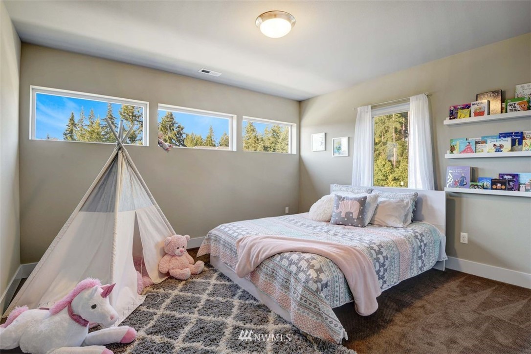 8831 Northeast 202nd Place Bothell, WA 98011 - Photo 17 of 25 Gallery Image 17