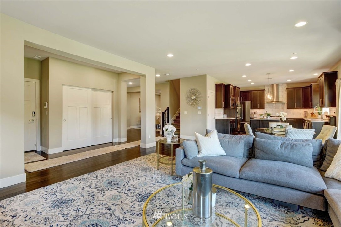 8831 Northeast 202nd Place Bothell, WA 98011 - Photo 5 of 25 Gallery Image 5