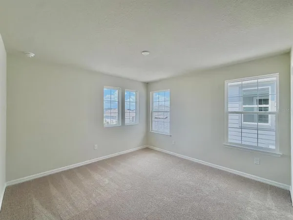 $4,500 | 6985 Dappled Oak Way, Orlando, FL 32829