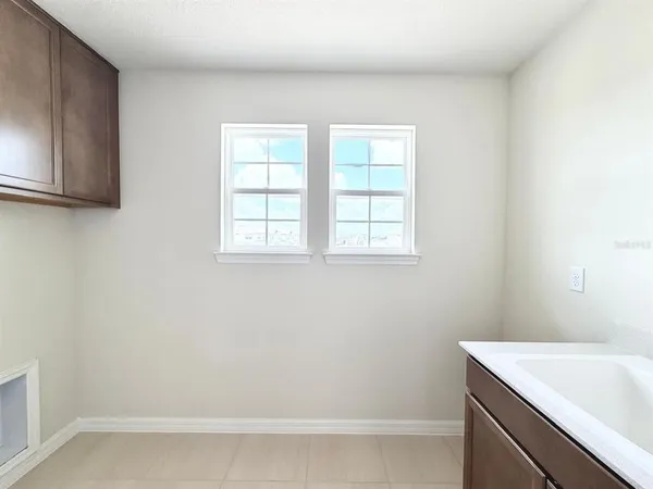 $4,500 | 6985 Dappled Oak Way, Orlando, FL 32829