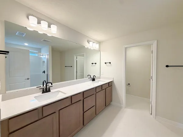 $4,500 | 6985 Dappled Oak Way, Orlando, FL 32829