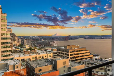 $569,000 | 2125 1st Avenue South, Unit 1205, Seattle, WA 98121