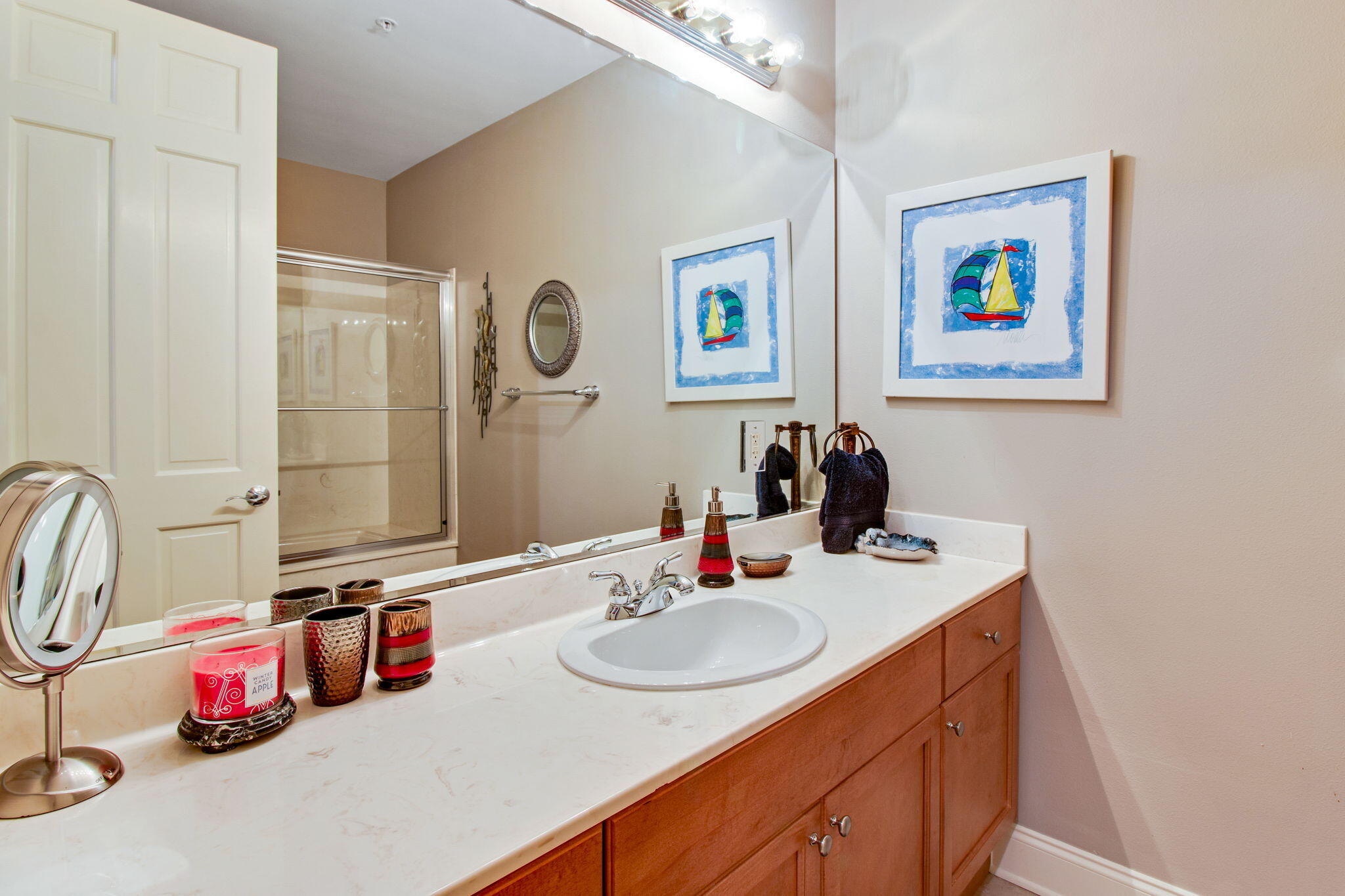 5 Calhoun Avenue, Unit 606 Destin, FL 32541 - Photo 33 of 37 a bathroom with a sink double vanity and a tub