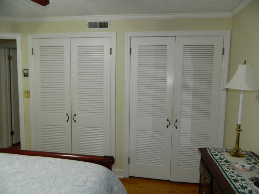 2132 Heatherly Road Kingsport, TN 37660 - Photo 13 of 32 Dual Closets in Master