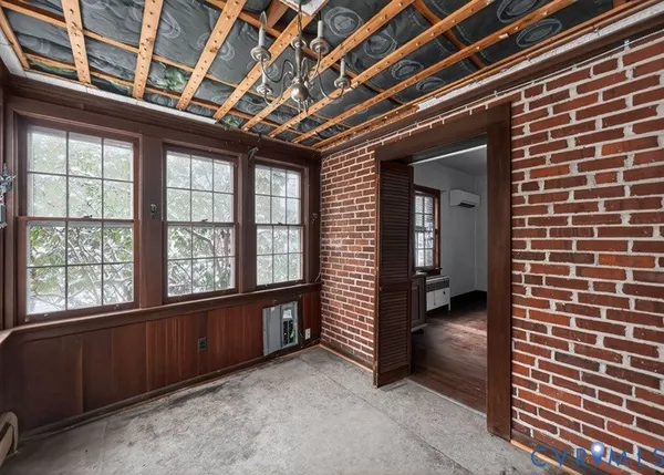$58,300 | 119 Church Street, Alberta, VA 23821
