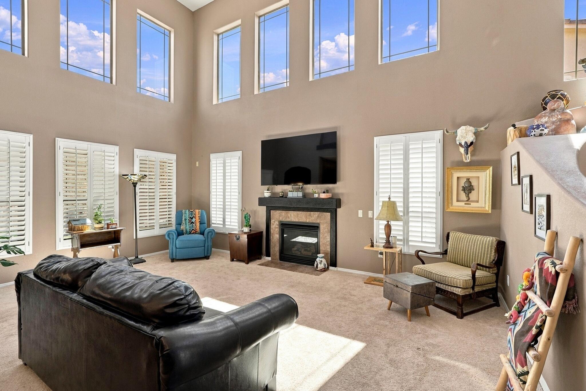 608 3rd Street Northeast Rio Rancho, NM 87124 - Photo 6 of 47 Gallery Image 6