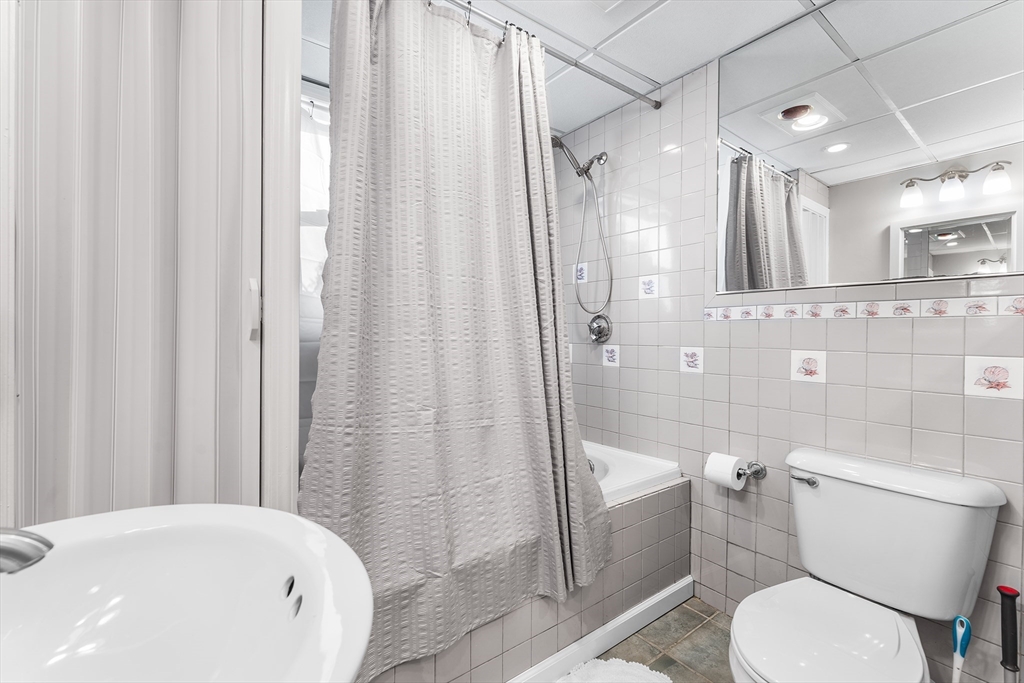 20 Edith Road Weymouth, MA 02189 - Photo 20 of 36