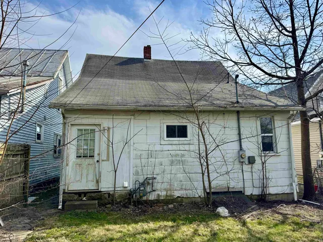 $49,900 | 313 East South B Street, Gas City, IN 46933