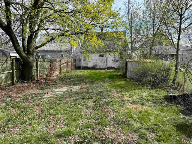 $49,900 | 313 East South B Street, Gas City, IN 46933