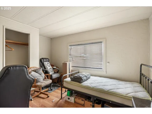 $239,000 | 90 Darrell Avenue, Winston, OR 97496