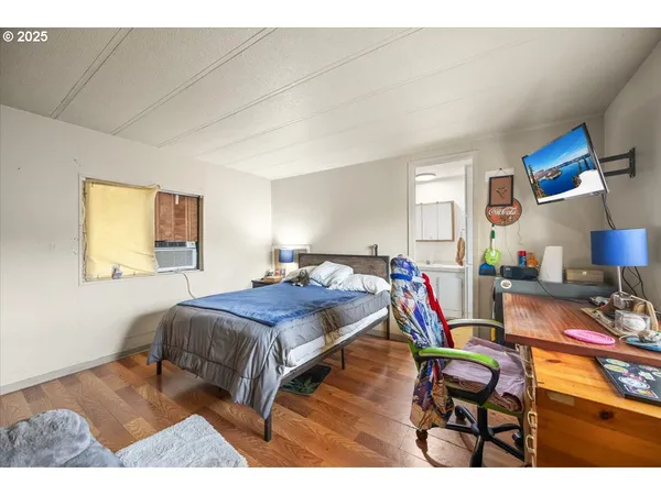 $229,000 | 90 Darrell Avenue, Winston, OR 97496