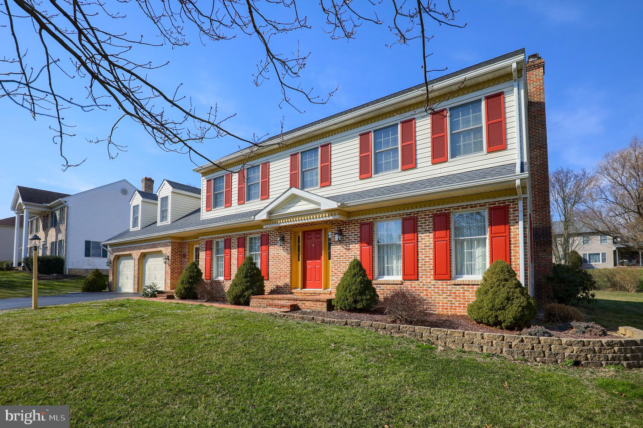 2645 Hazelwood Road Lancaster, PA 17601 - Photo 2 of 45