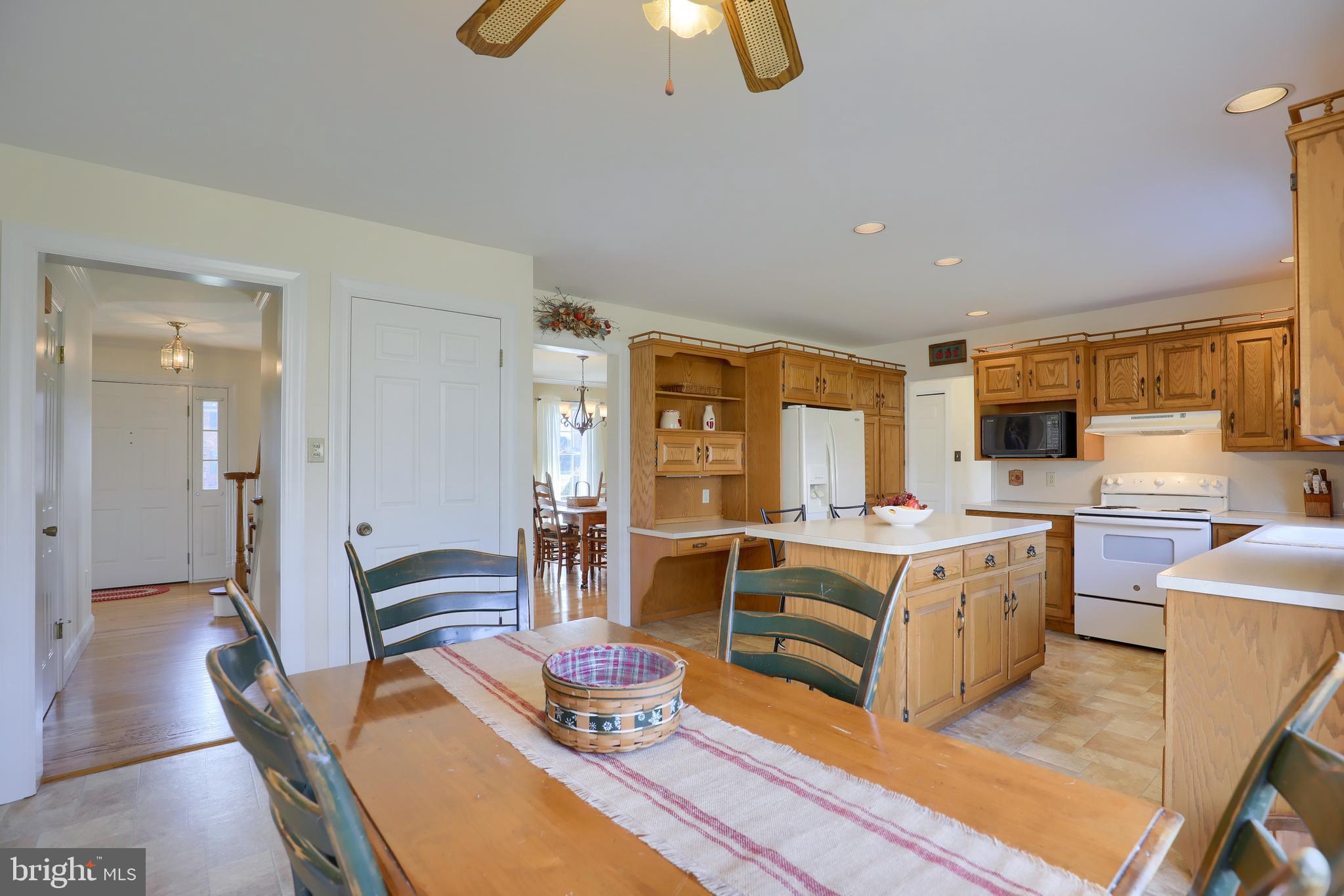 2645 Hazelwood Road Lancaster, PA 17601 - Photo 17 of 45