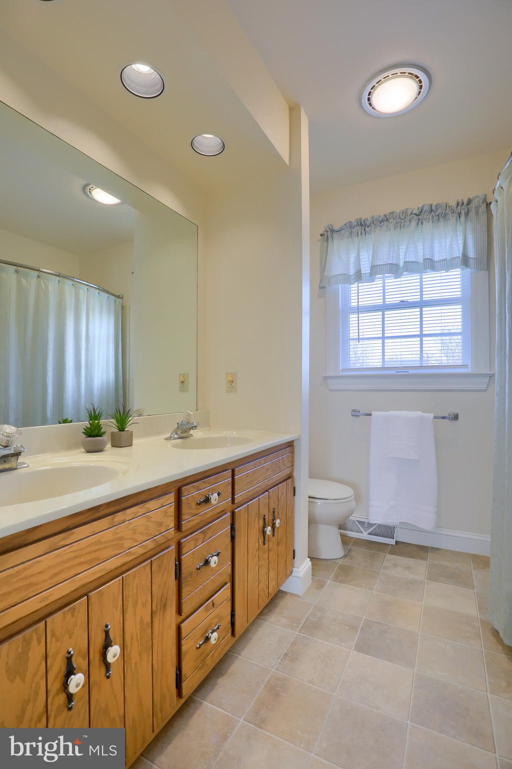 2645 Hazelwood Road Lancaster, PA 17601 - Photo 33 of 45