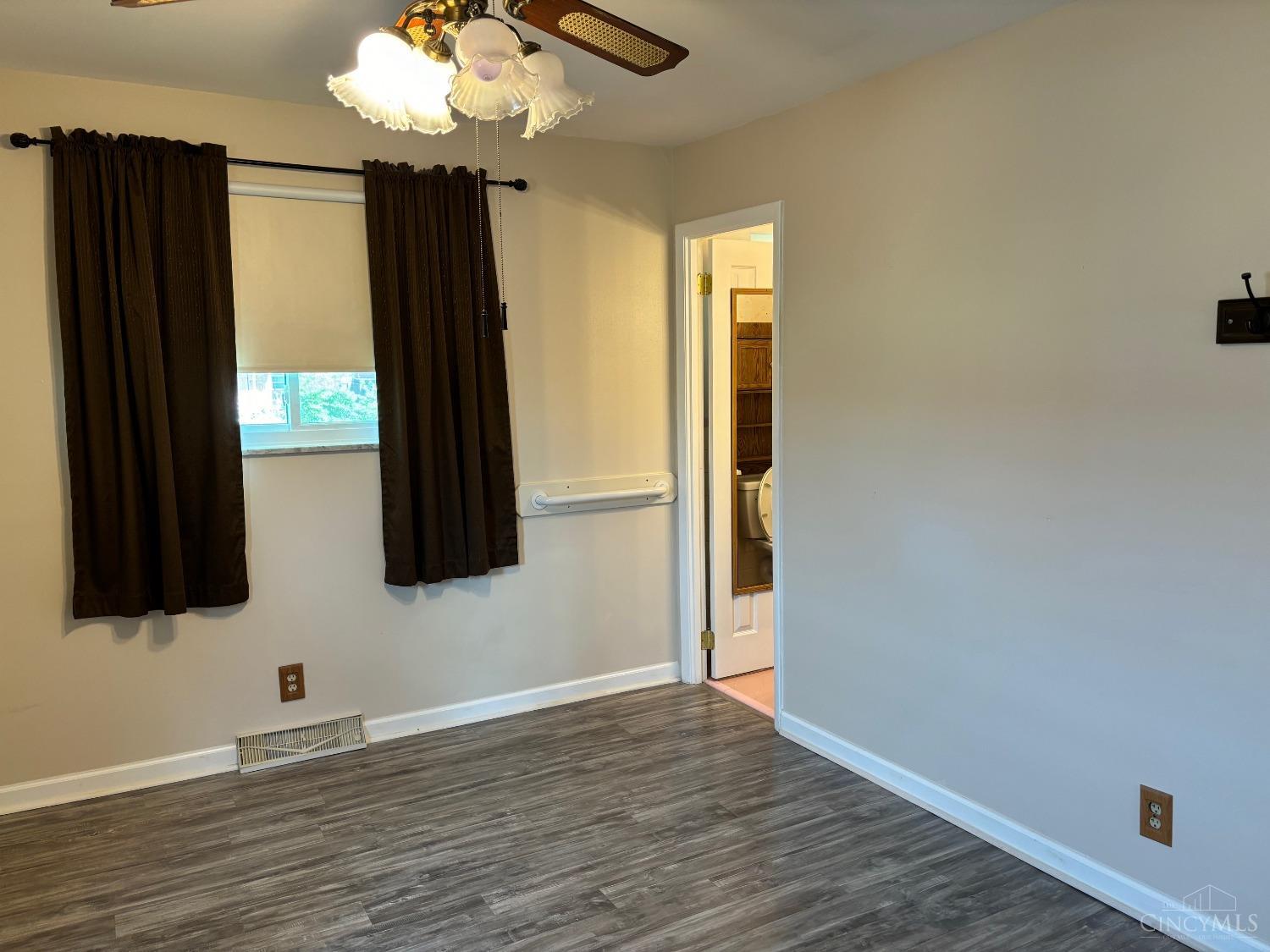 11630 Hanover Road Forest Park, OH 45240 - Photo 15 of 29 Gallery Image 15
