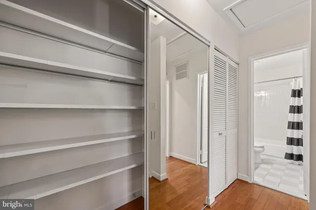 $399,900 | 4599 Logsdon Drive, Unit 37, Annandale, VA 22003