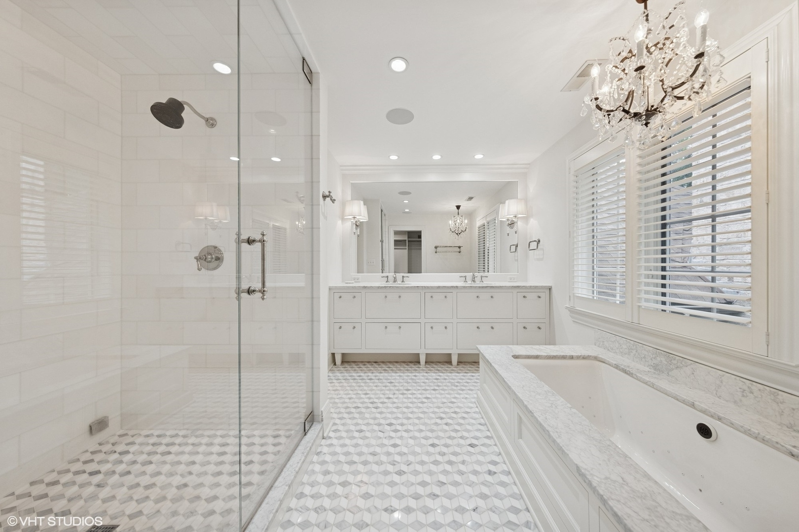 6 Tartan Ridge Road Burr Ridge, IL 60527 - Photo 19 of 41 a bathroom with a bathtub and a shower