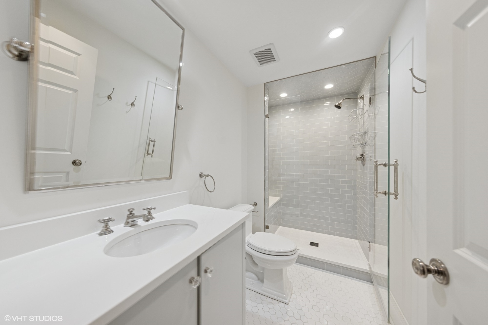 6 Tartan Ridge Road Burr Ridge, IL 60527 - Photo 35 of 41 a bathroom with a sink toilet and shower