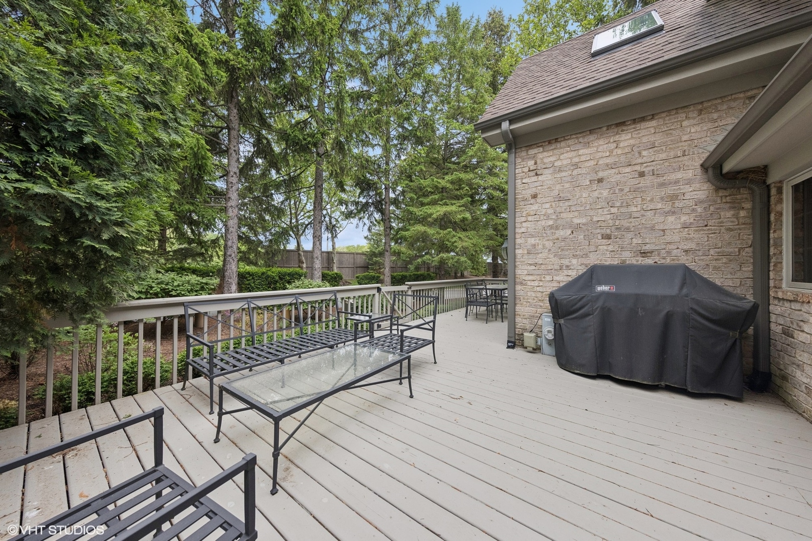 6 Tartan Ridge Road Burr Ridge, IL 60527 - Photo 36 of 41 a view of balcony with furniture