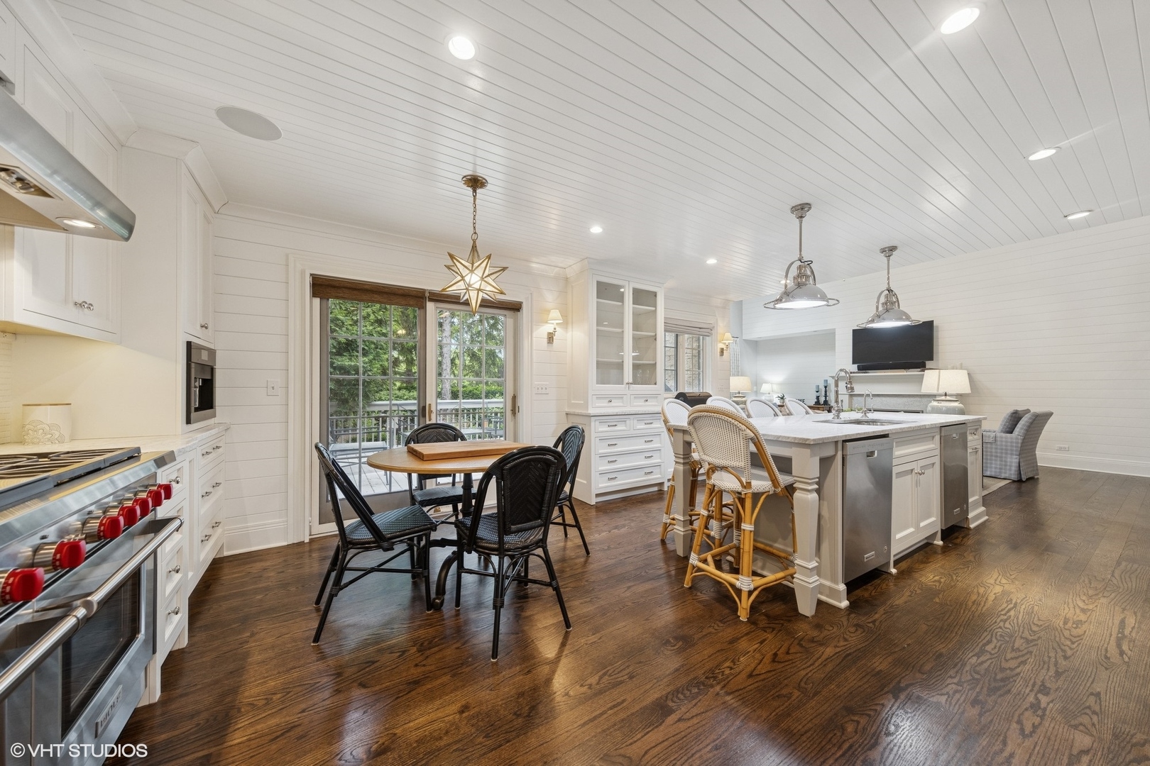 6 Tartan Ridge Road Burr Ridge, IL 60527 - Photo 6 of 41 a view of a dining room with furniture window and wooden floor