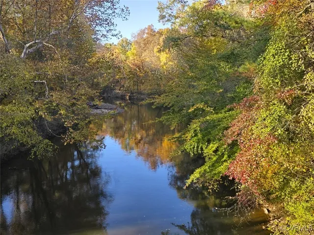 $249,000 | 13.2-ac Patrick Henry Highway, Amelia Court House, VA 23002