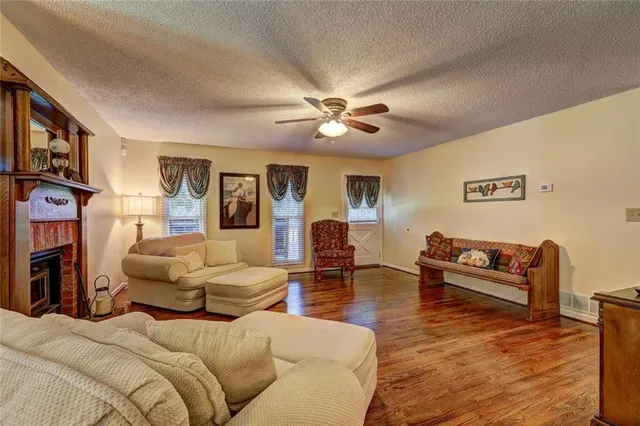 $650,000 | 40 Holder Road, Temple, GA 30179