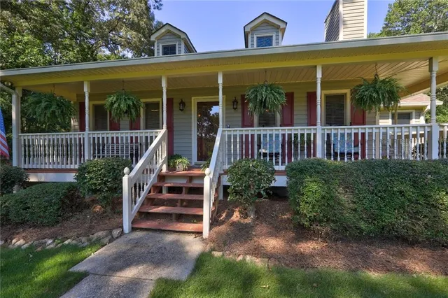 $650,000 | 40 Holder Road, Temple, GA 30179