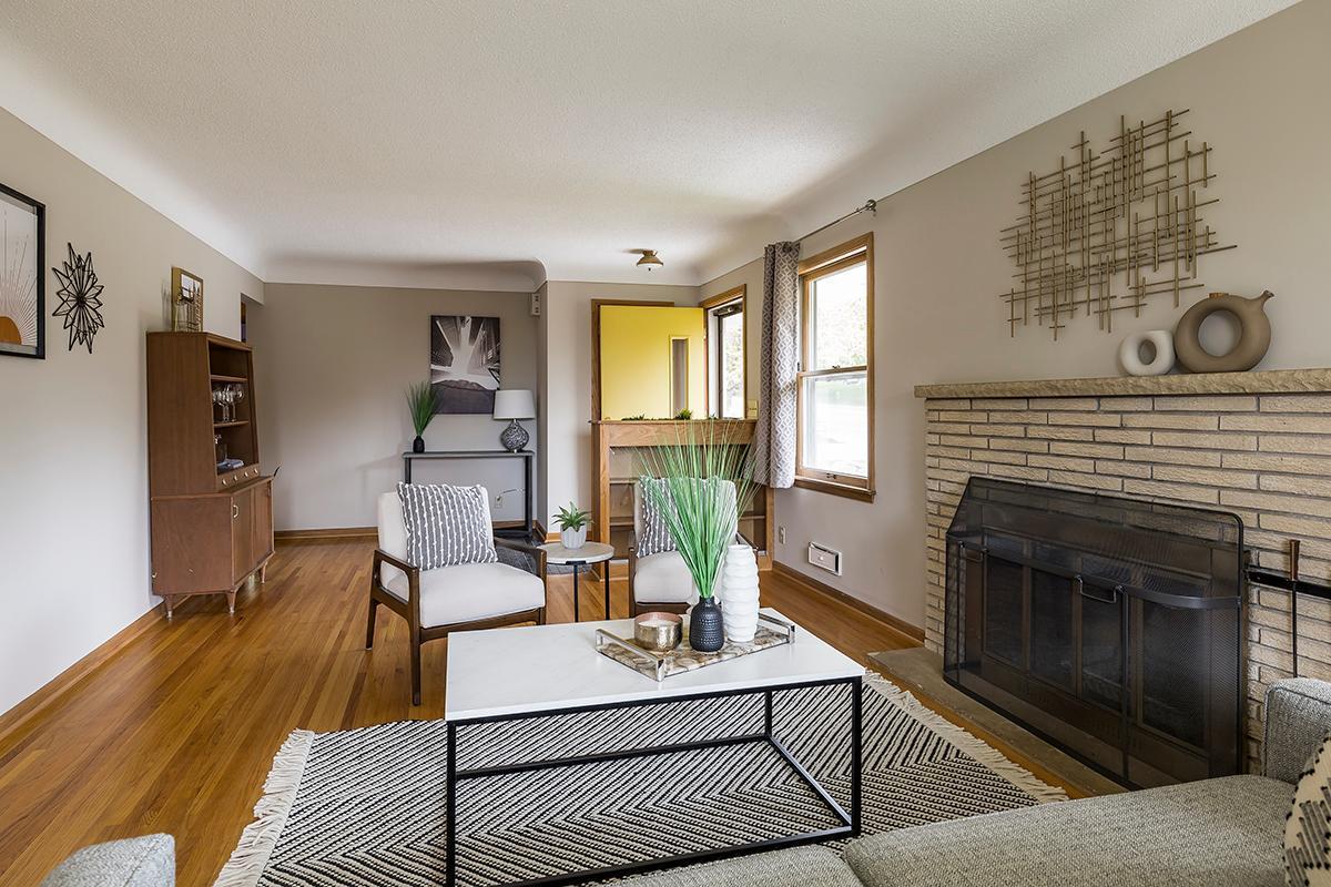 3100 Silver Lake Road Northeast St. Anthony, MN 55418 - Photo 5 of 37 Gallery Image 5