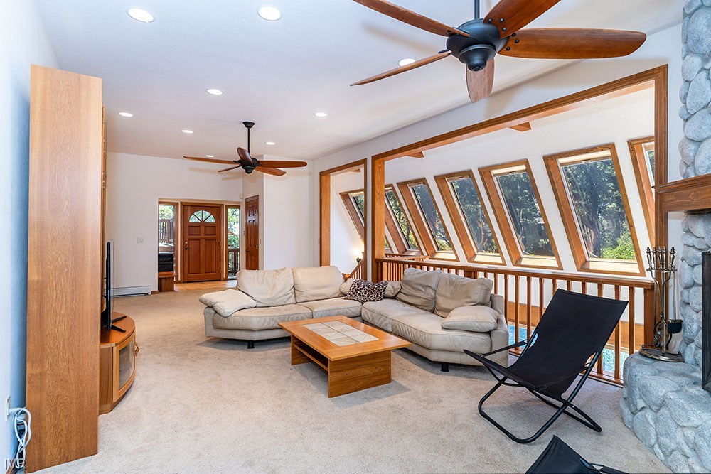 1039 Apollo Way Incline Village, NV 89451 - Photo 6 of 25 Gallery Image 6