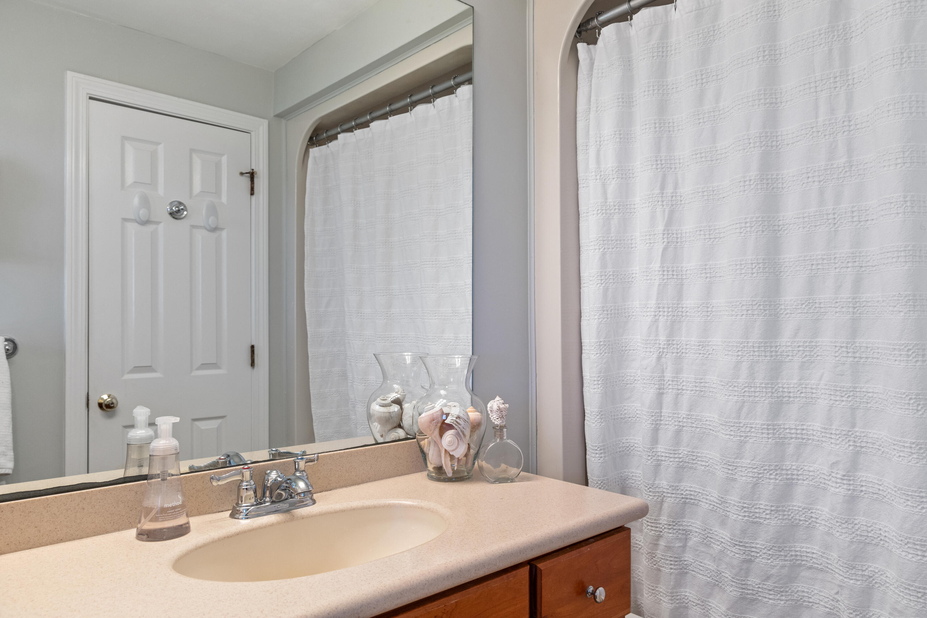 166 Bayview Road, Unit D Dennis, MA 02638 - Photo 35 of 50 166BayViewRdD6-61