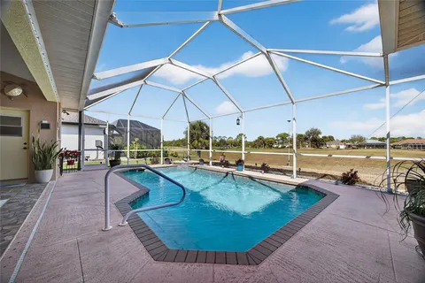 $414,900 | 33 Long Meadow Place, Rotonda West, FL 33947