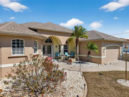 $414,900 | 33 Long Meadow Place, Rotonda West, FL 33947