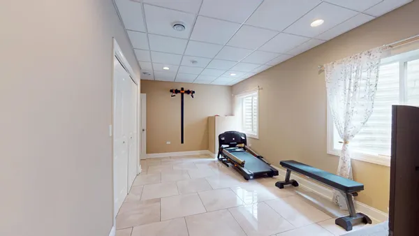 $5,500 | 331 Mary Belle Circle, Buffalo Grove, IL 60089