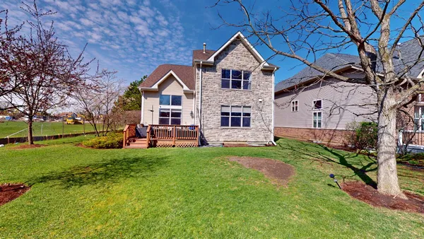 $5,500 | 331 Mary Belle Circle, Buffalo Grove, IL 60089