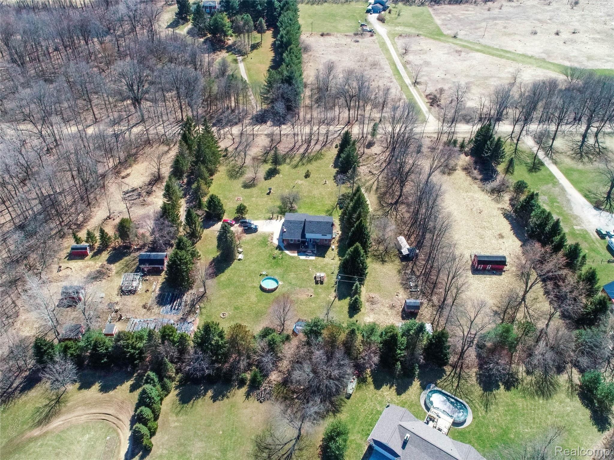 7160 Crofoot Road Fowlerville, MI 48836 - Photo 12 of 46 Country Setting 6 Acres! Great Location!