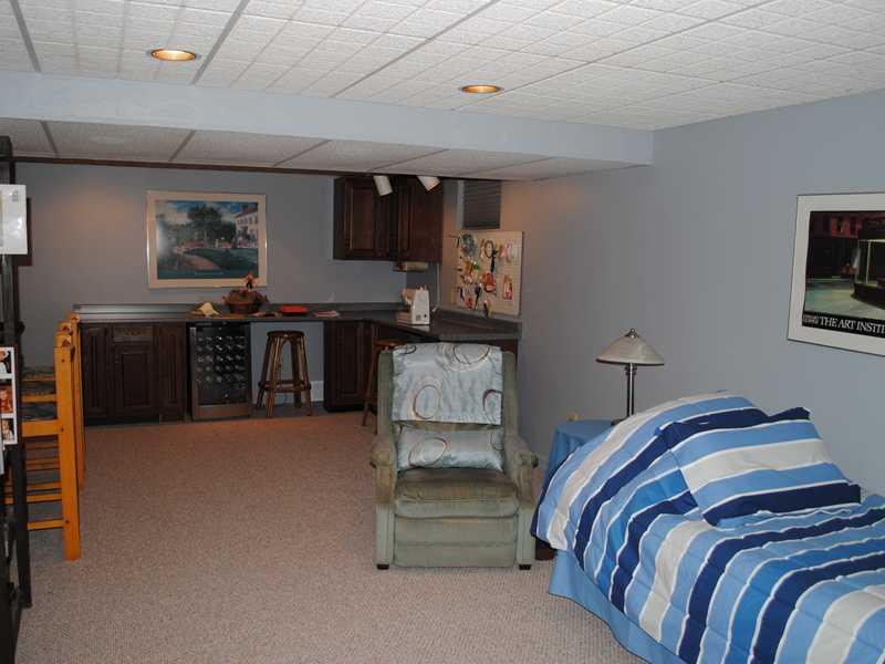 104 Walnut Ridge Drive Pittsburgh, PA 15238 - Photo 19 of 24 Basement/Game Room.