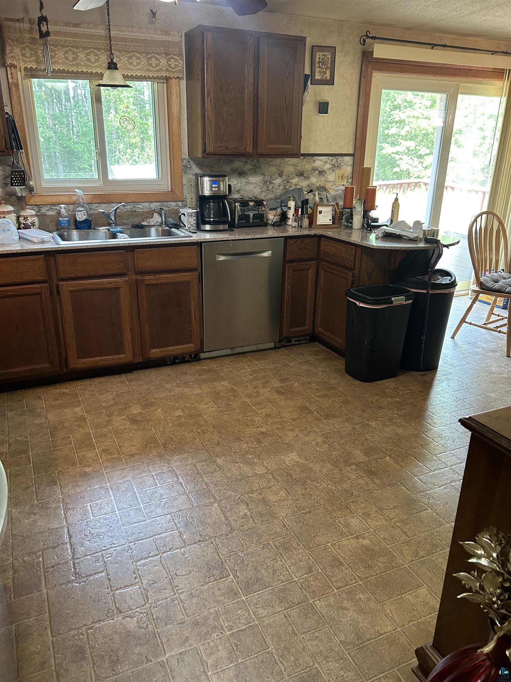 5437 West Arrowhead Road Hermantown, MN 55811 - Photo 6 of 22 Gallery Image 6