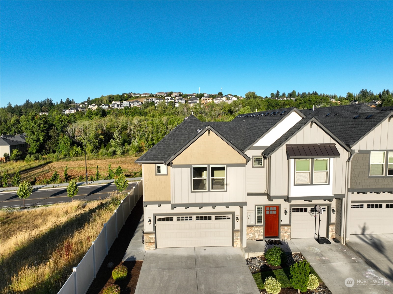 4309 Northwest Sage Loop Camas, WA 98607 - Photo 2 of 40 Gallery Image 2