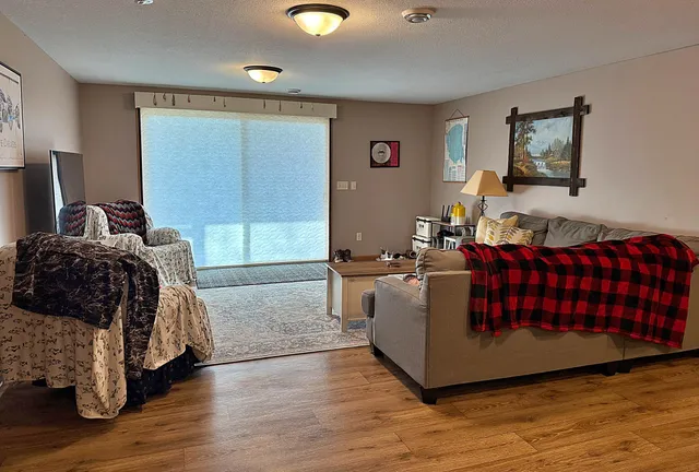 $1,700,000 | 33259 Highway 18, Aitkin, MN 56431