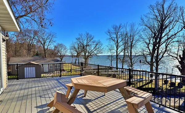 $1,500,000 | 33259 Highway 18, Aitkin, MN 56431