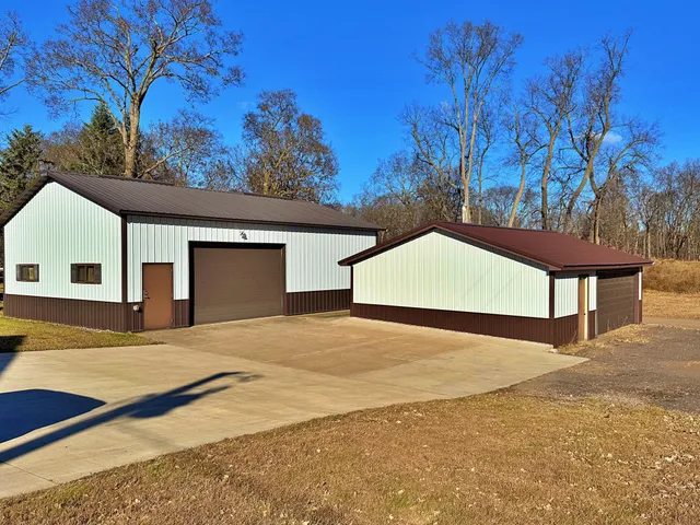 $1,700,000 | 33259 Highway 18, Aitkin, MN 56431