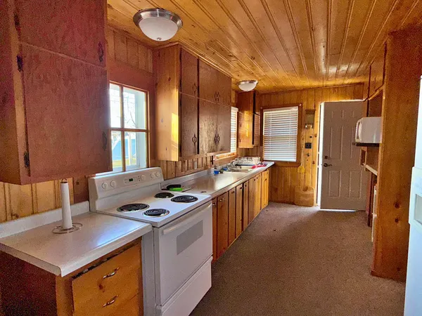 $1,500,000 | 33259 Highway 18, Aitkin, MN 56431