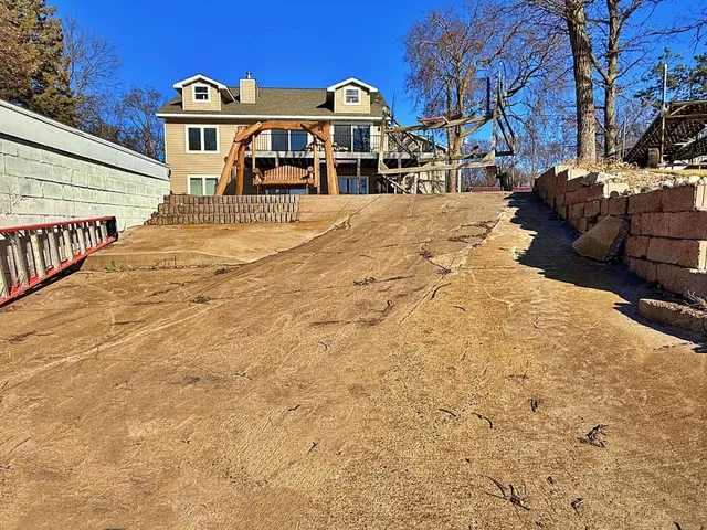 $1,700,000 | 33259 Highway 18, Aitkin, MN 56431