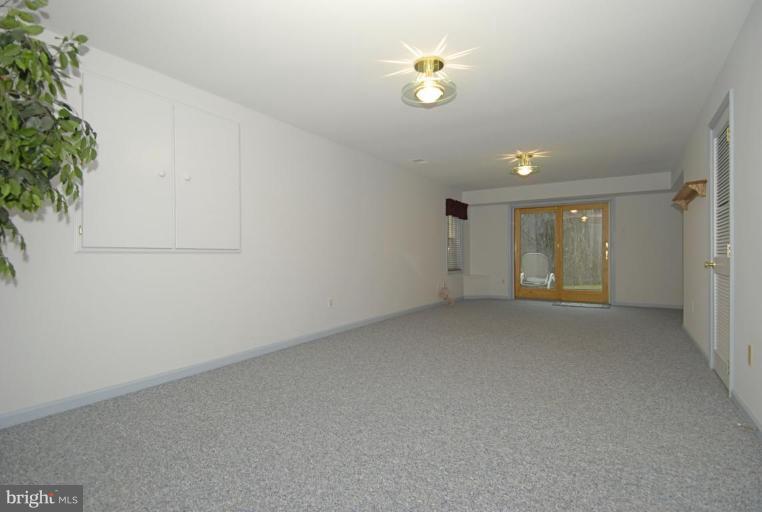10165 Wavell Road Fairfax, VA 22032 - Photo 16 of 30 Media Room